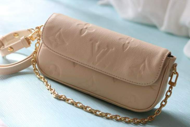 Picture of Louis Vuitton Handbags _SKUfw208368692fw
